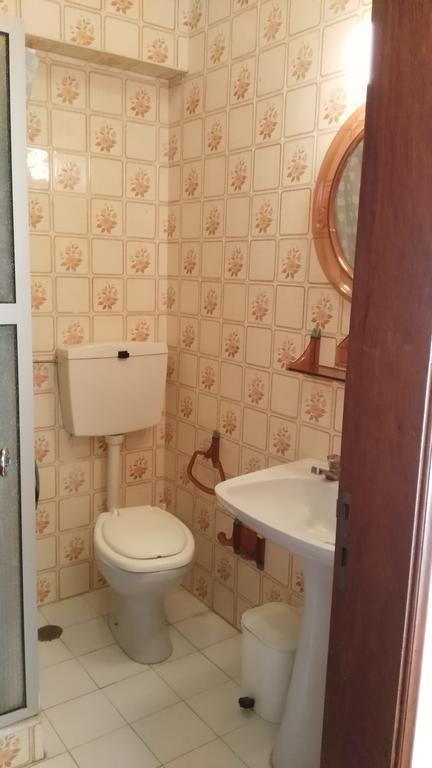 Residencial Espadinha Quarteira Δωμάτιο φωτογραφία